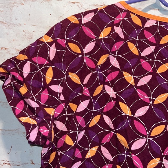 Koi Becca Women Large Pattern Short Sleeve Scrub Top Uniform Shirt Purple Orange - Picture 6 of 7